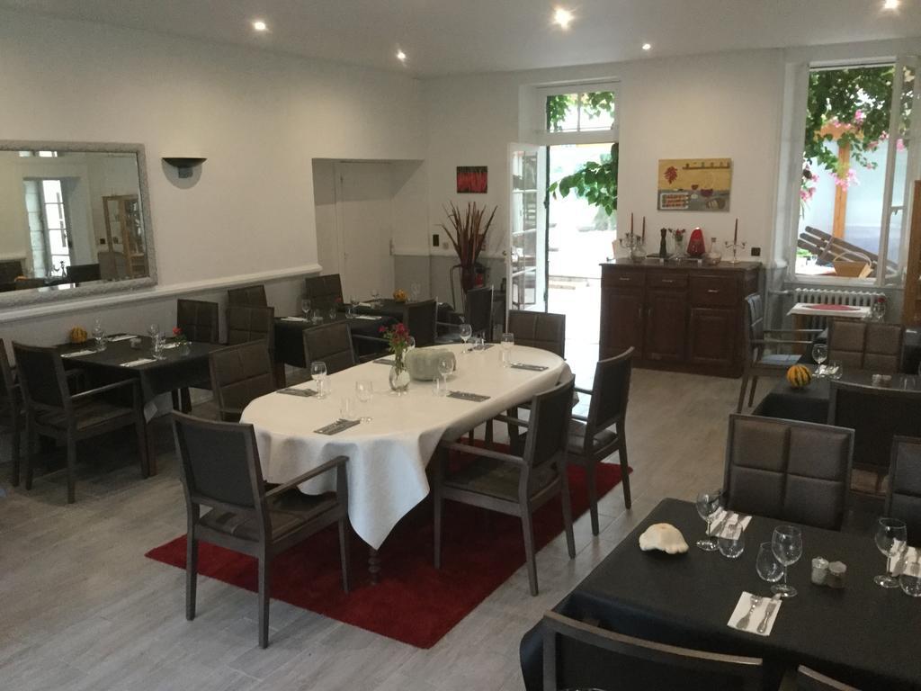 L'Art Dit Vin Saint-Aigulin Exterior foto